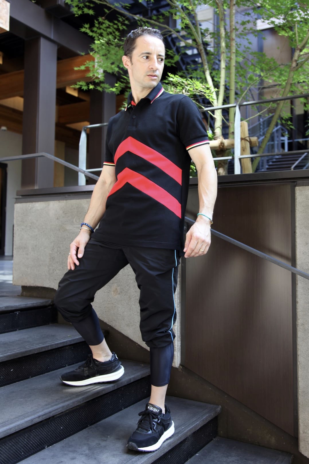 CHANTILLY Christophe%20de%20dos%20avec%20Finish%20Line--CL-MODELS-1024-2